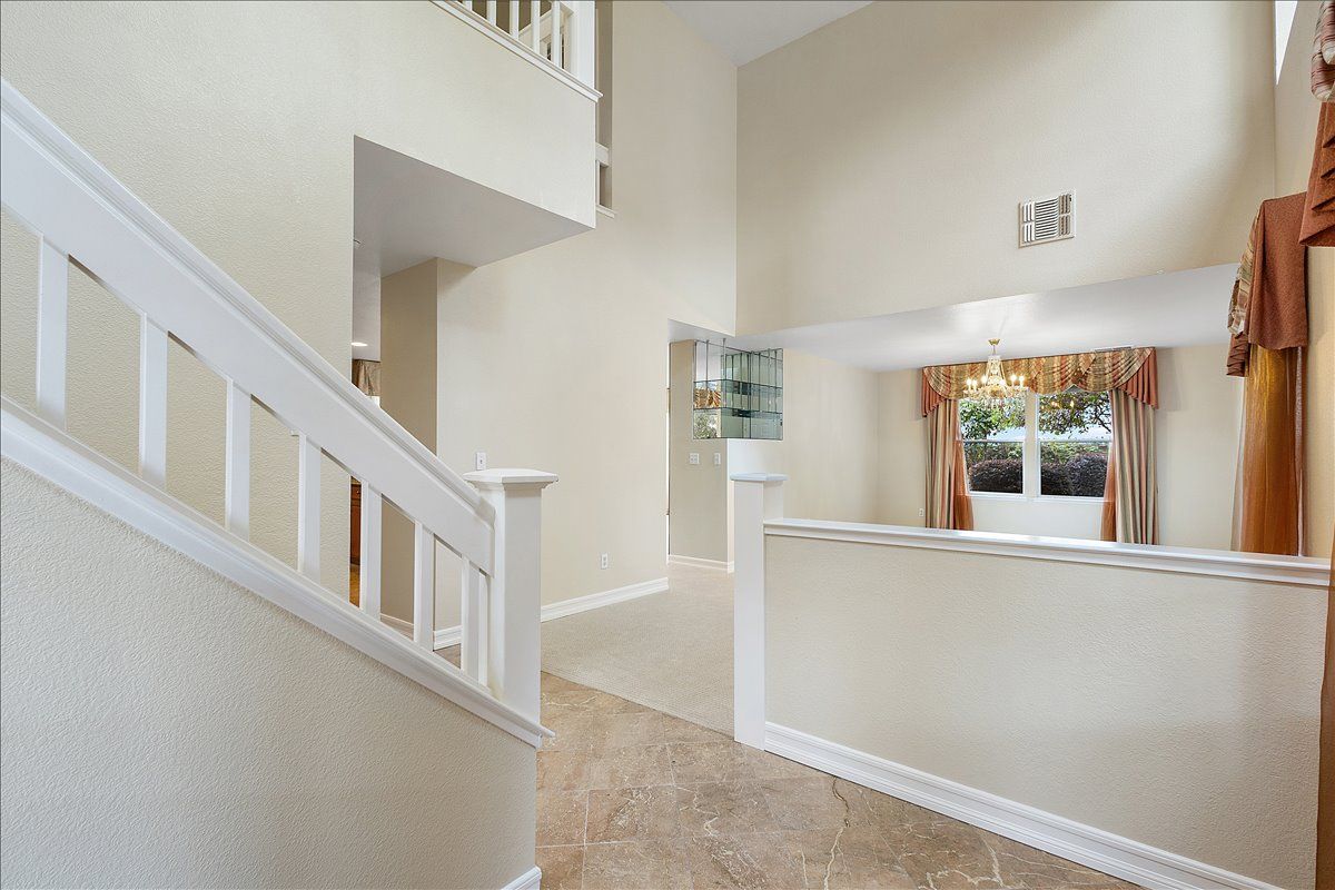 3 Cerruti Ct