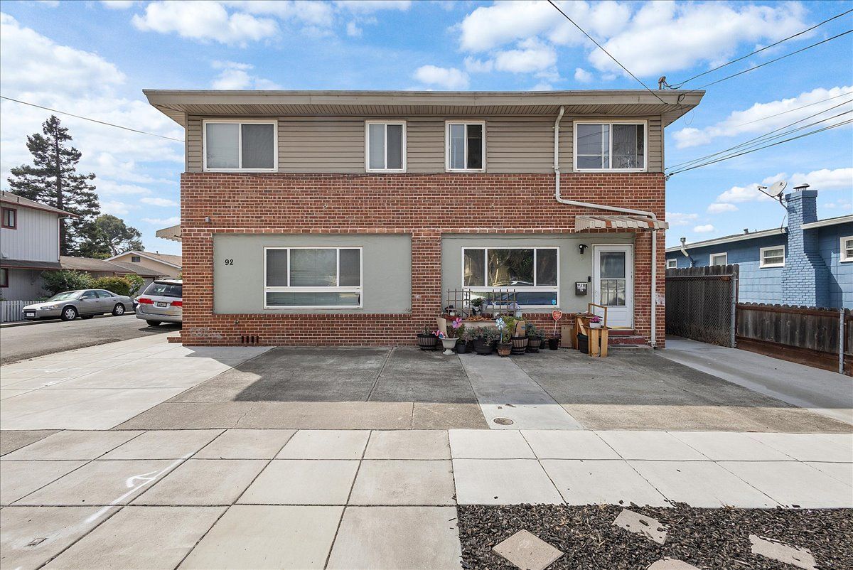 92 Maitland Dr #F