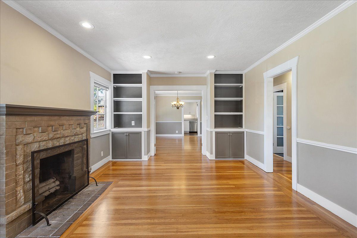 3229 Central Ave 
