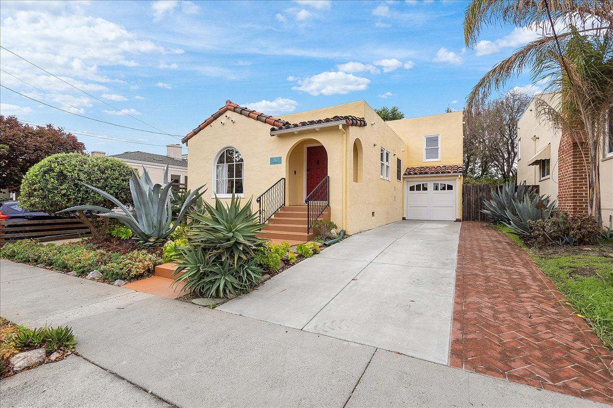 250 Lorraine Blvd