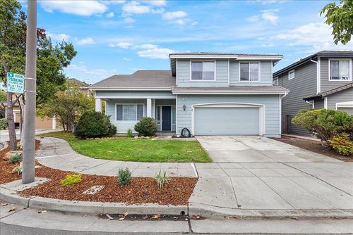16 Smith Ct