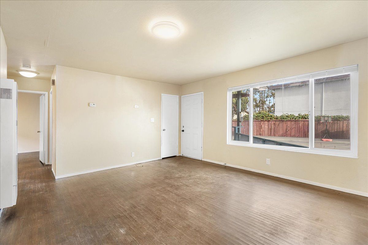 267 Flint Ct #5