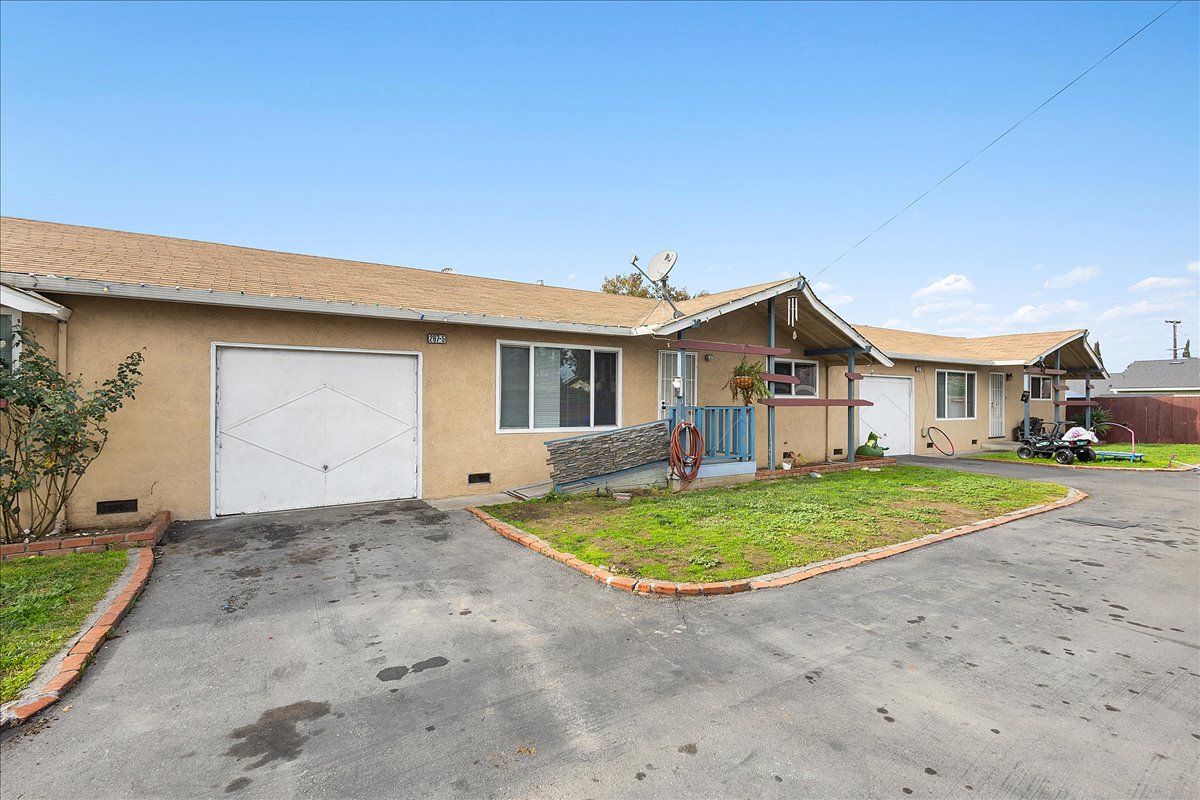 267 Flint Ct #5