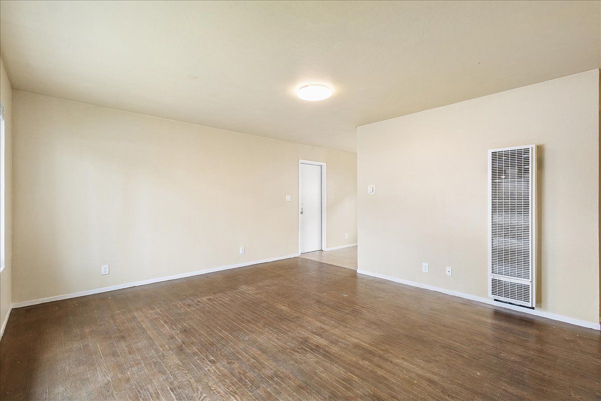 267 Flint Ct #5