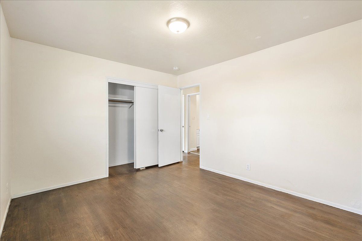 267 Flint Ct #5