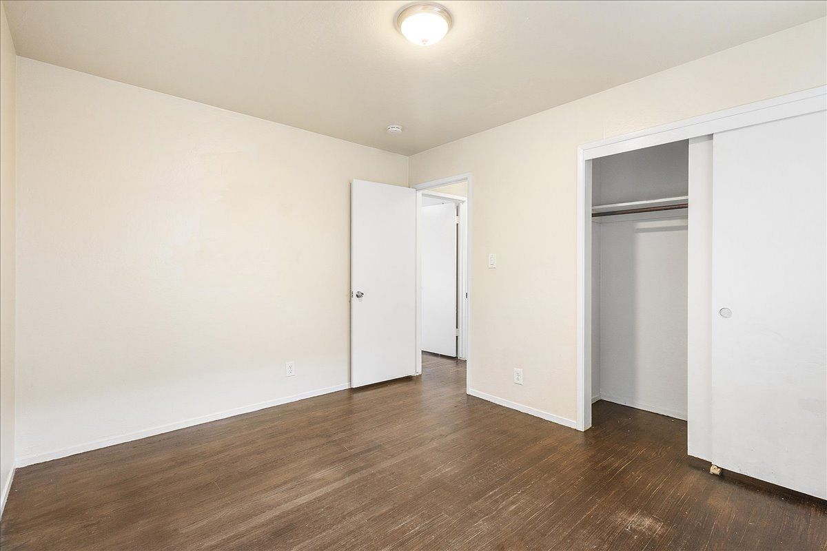 267 Flint Ct #5