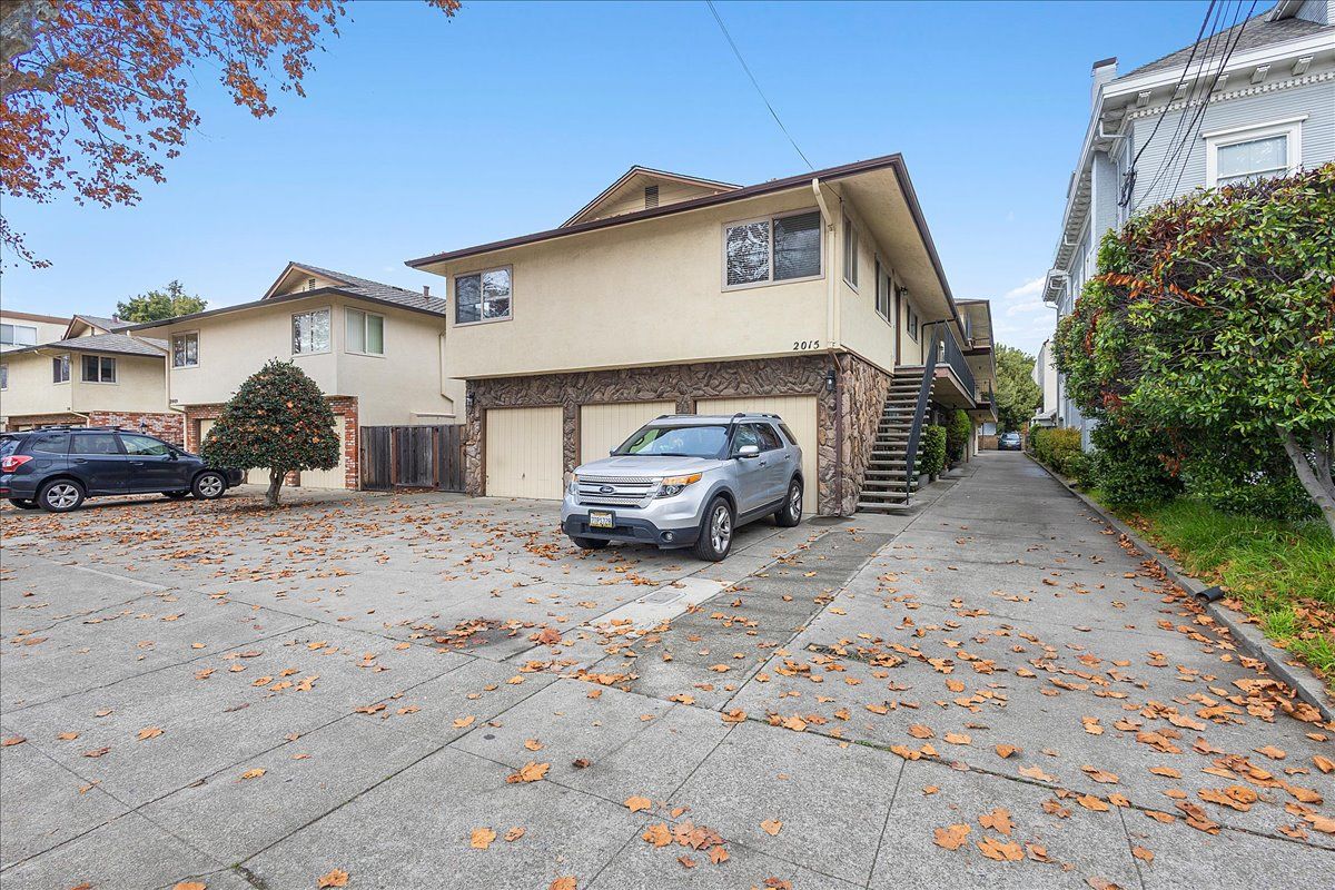 2015 Central Ave #E