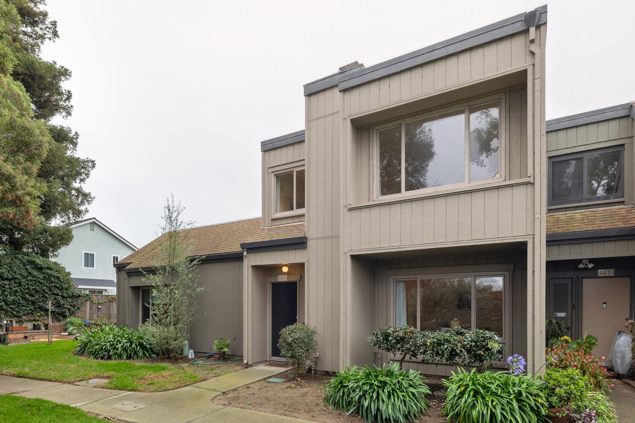 3435 Solomon Ln 
