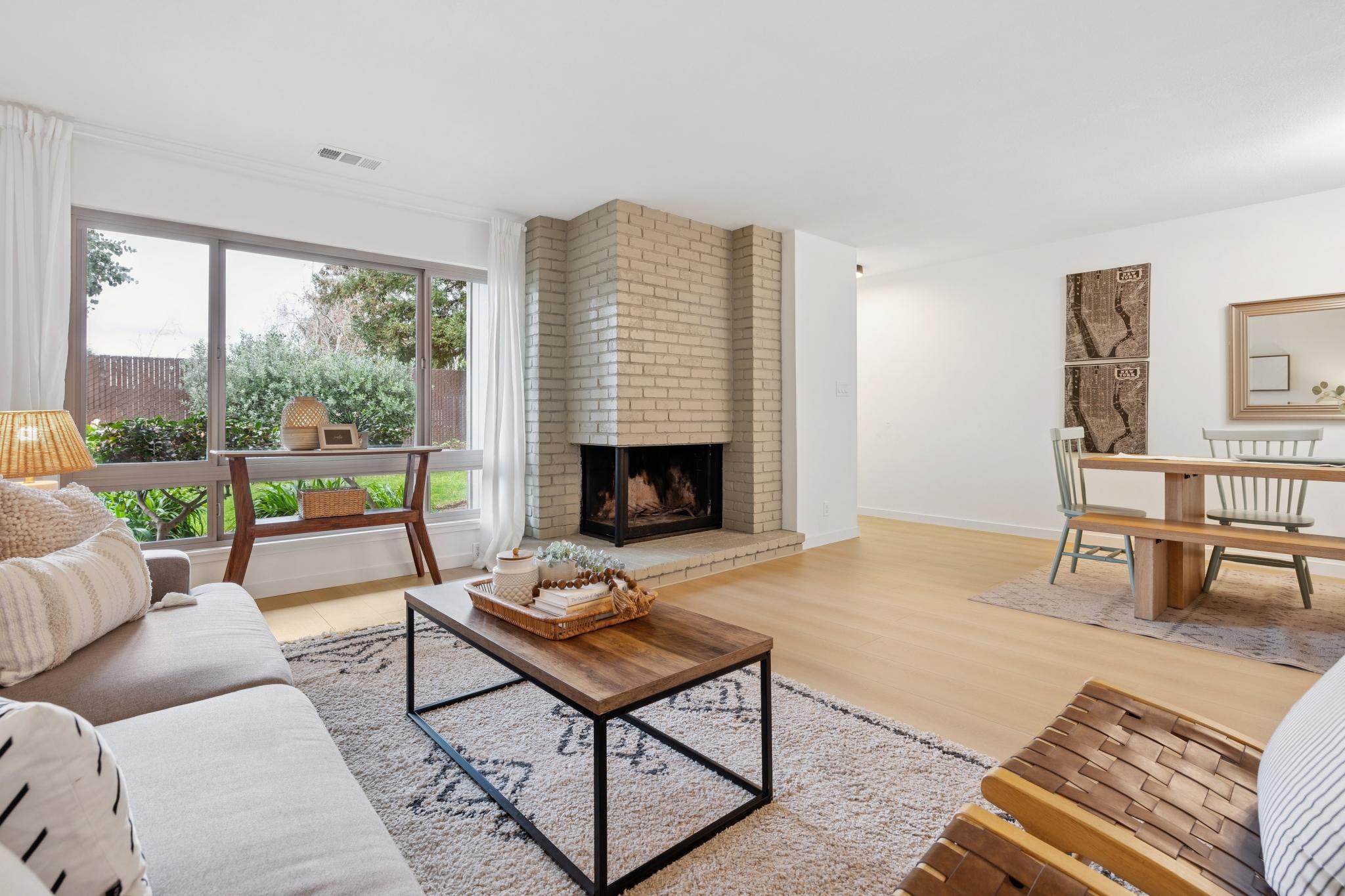 3435 Solomon Ln 