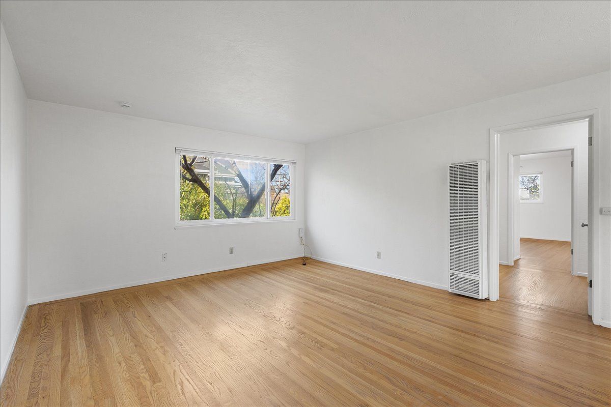 610 Santa Clara Ave #B