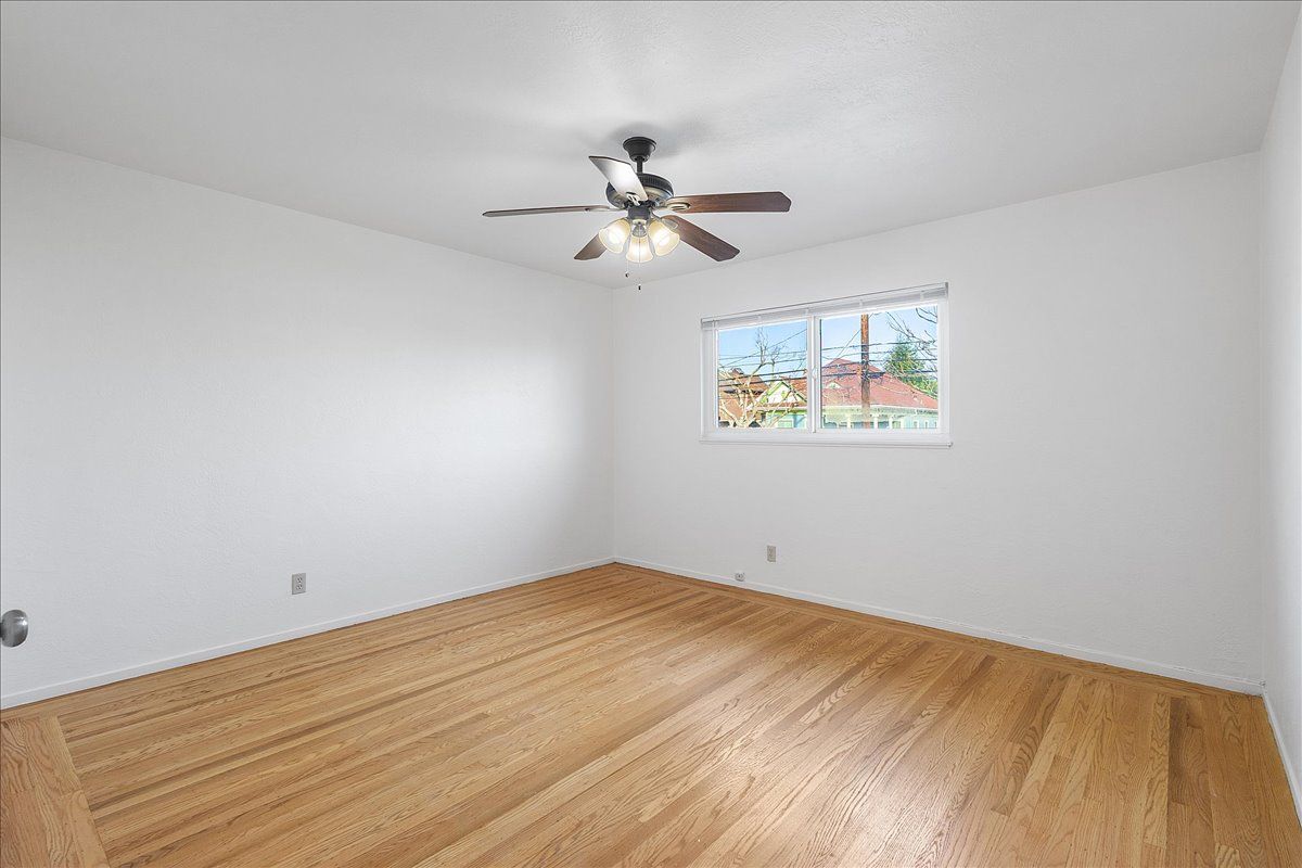 610 Santa Clara Ave #B