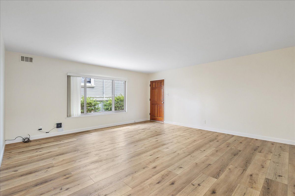 2015 Central Ave #D