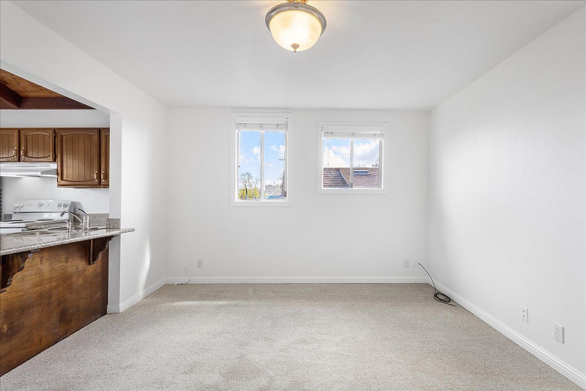 537 Central Ave #D