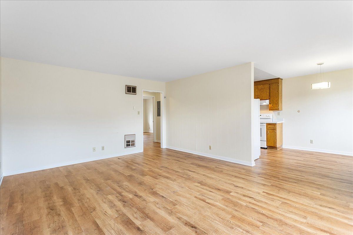 1501 Verdi St #B