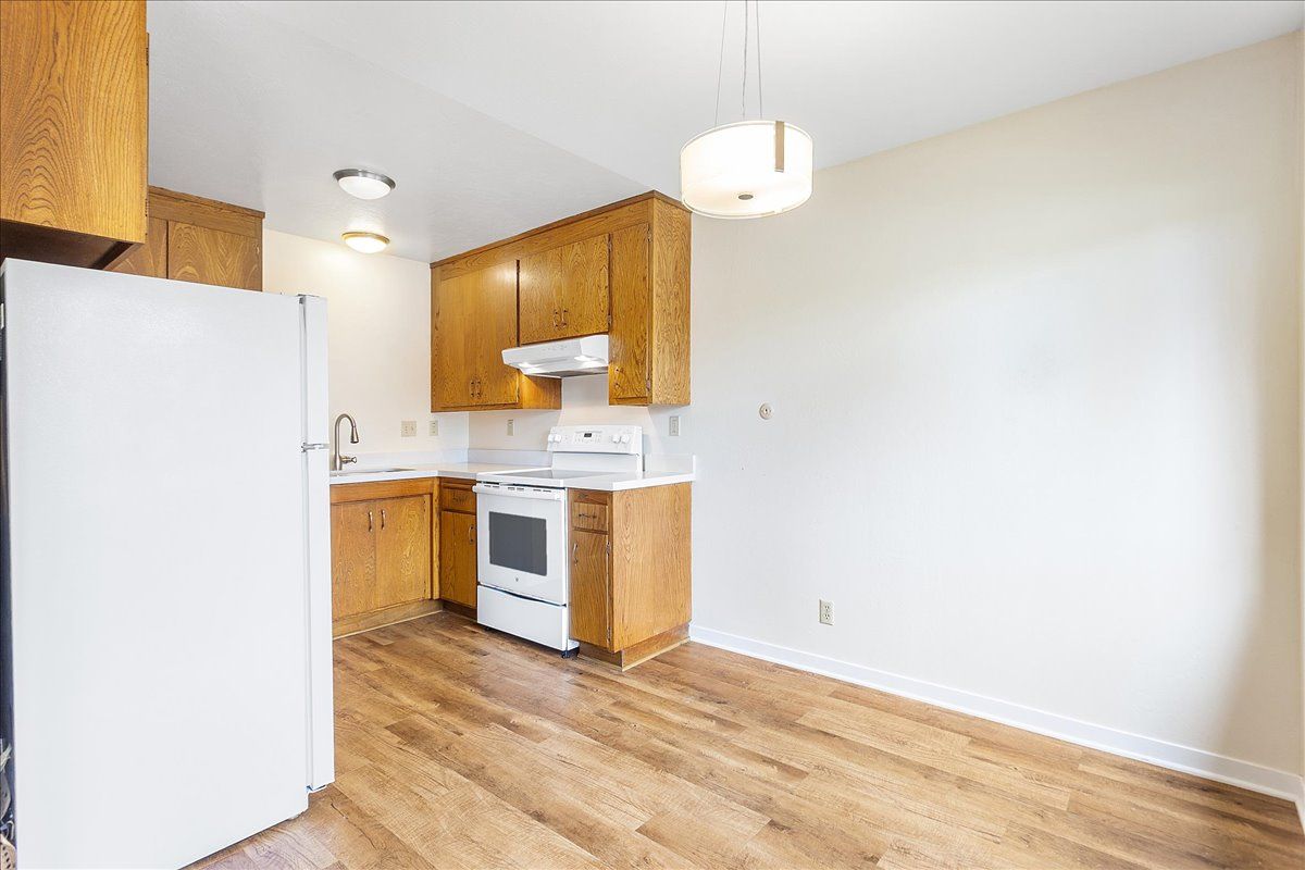 1501 Verdi St #B