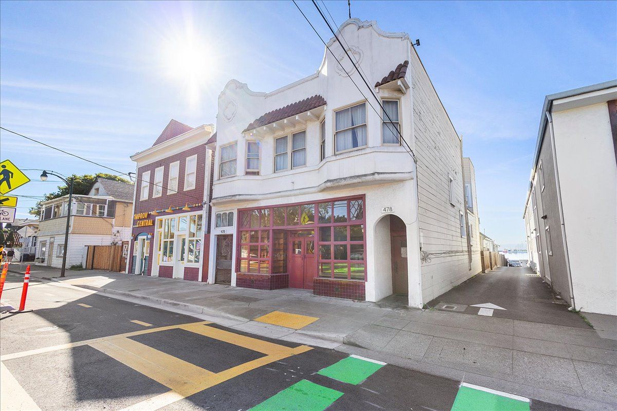 478 Central Ave #B
