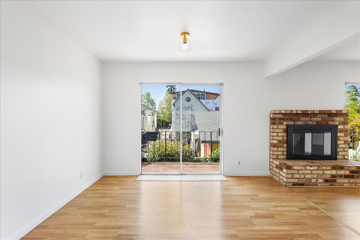 2118 Alameda Ave #D