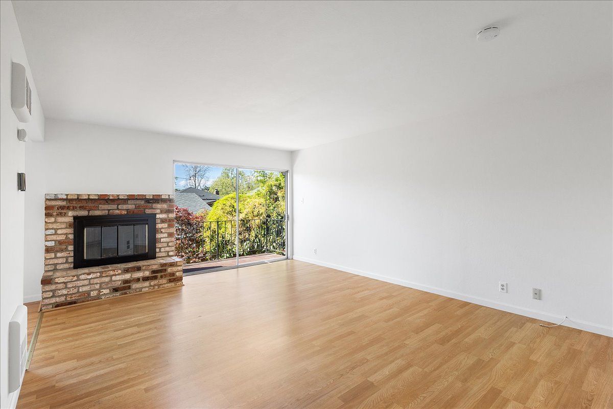 2118 Alameda Ave #D