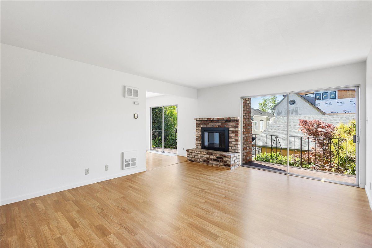 2118 Alameda Ave #D