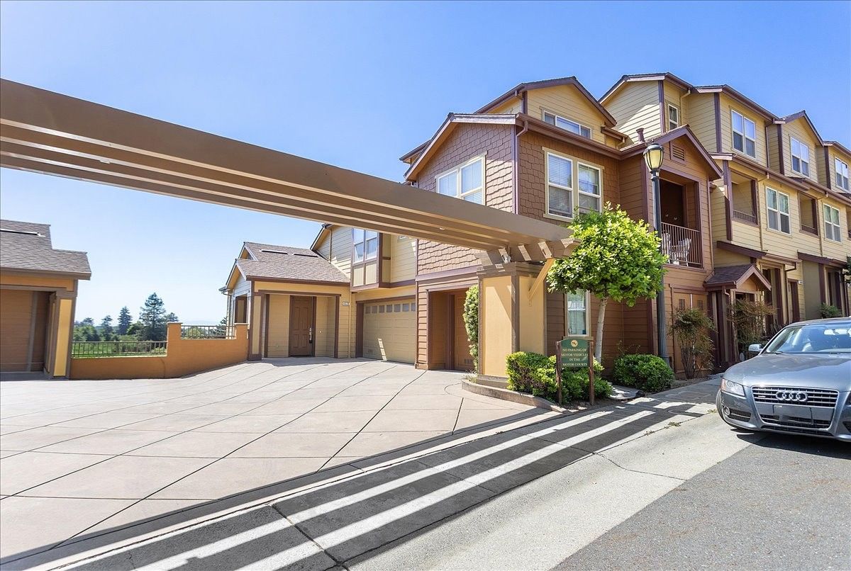 6028 Old Quarry Loop