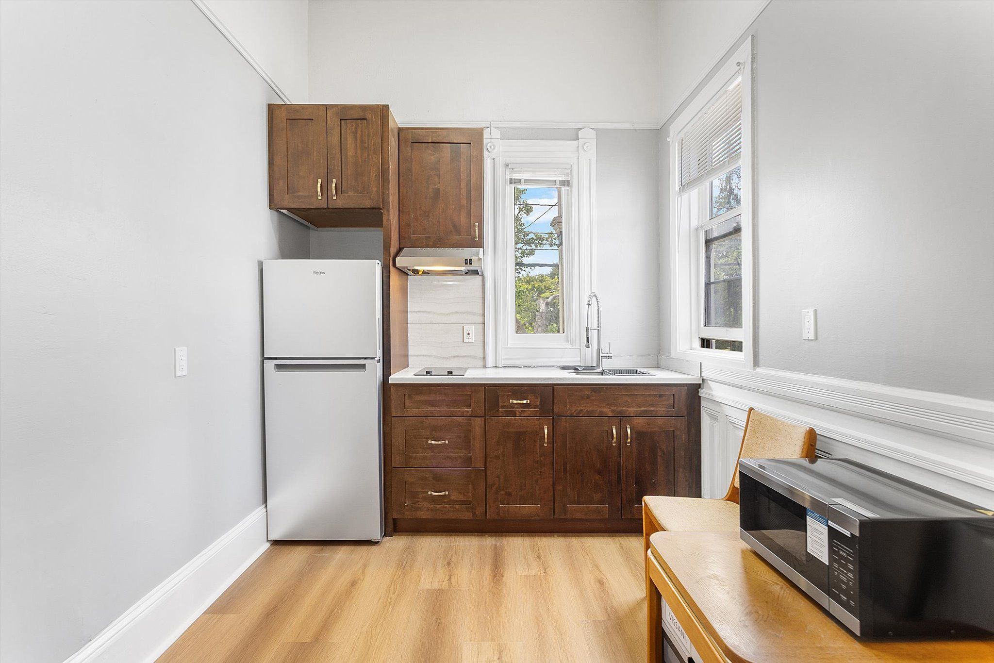 2061 Central Ave #2