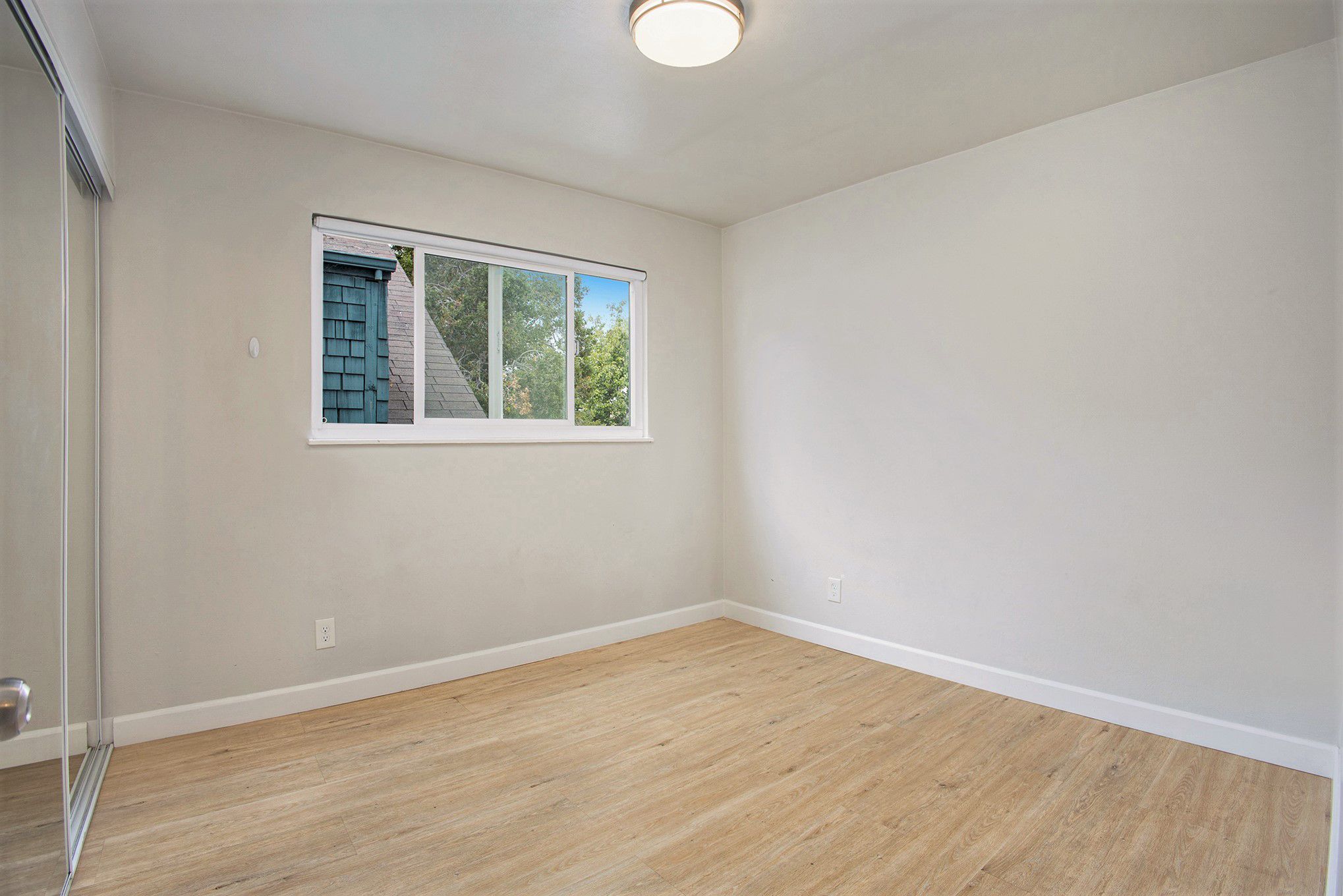 1804 Santa Clara Ave #M