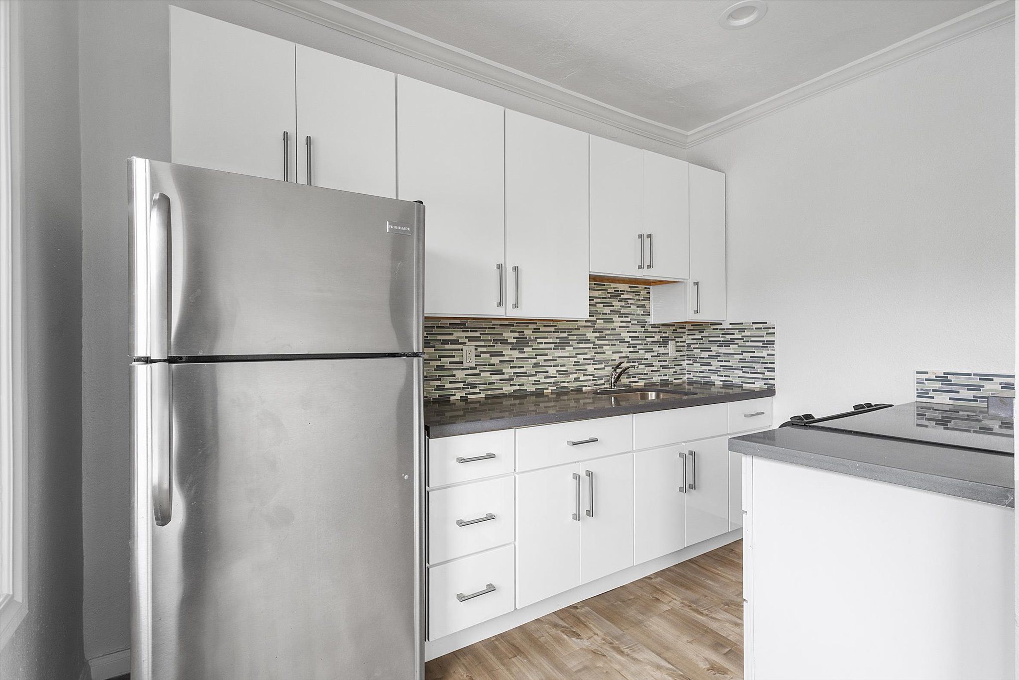1829 6th Ave #207