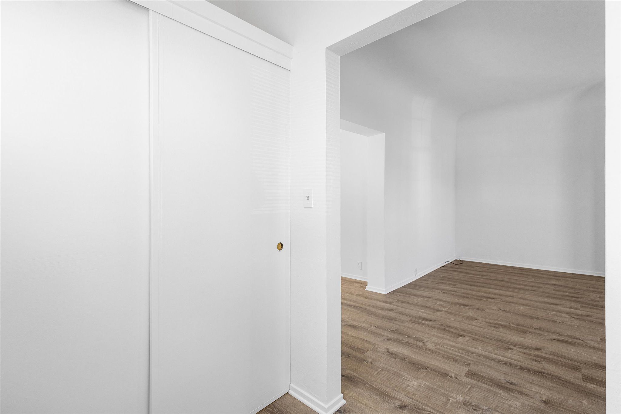 1087 Park Ave