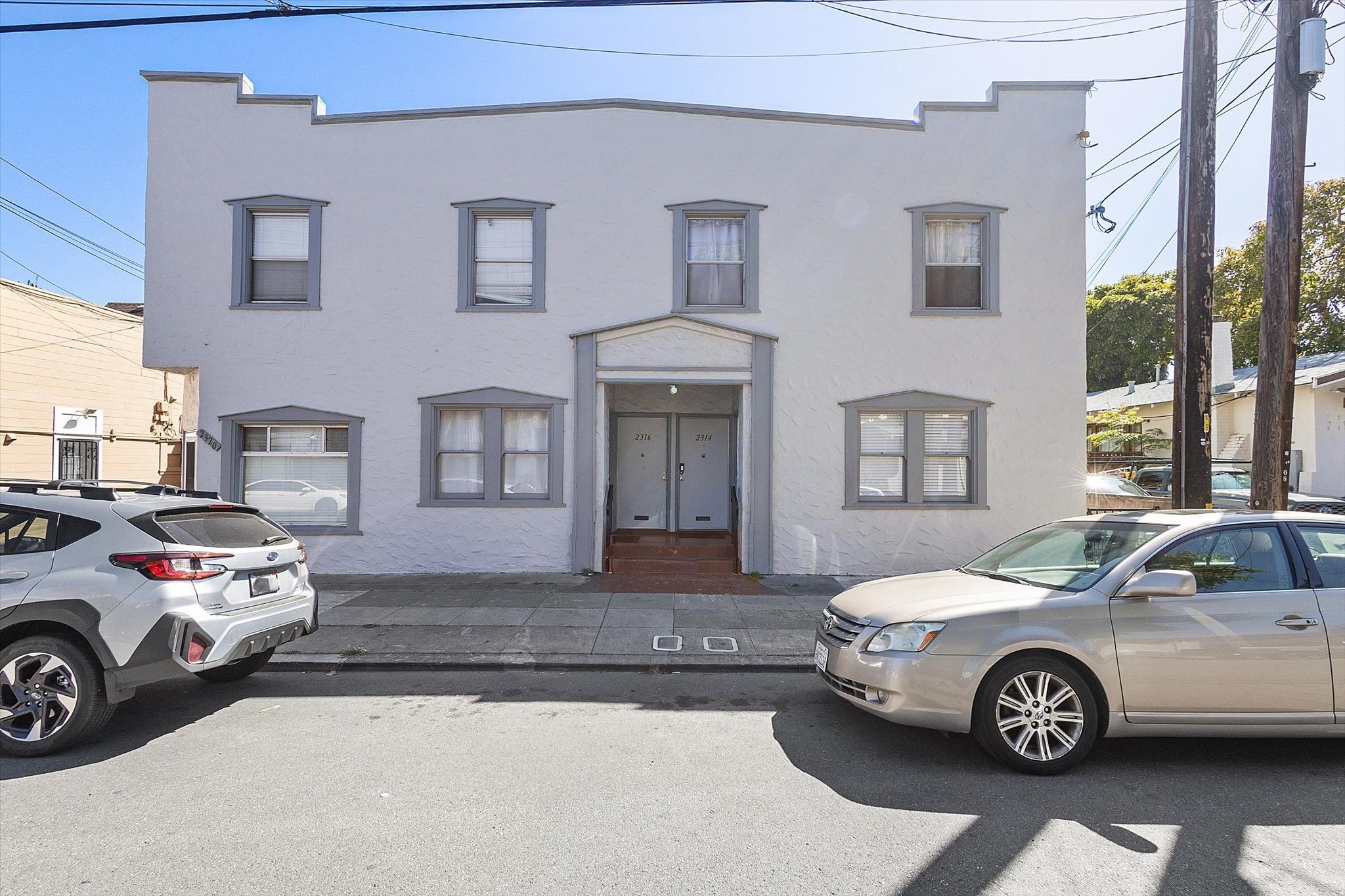 2312 San Antonio Ave