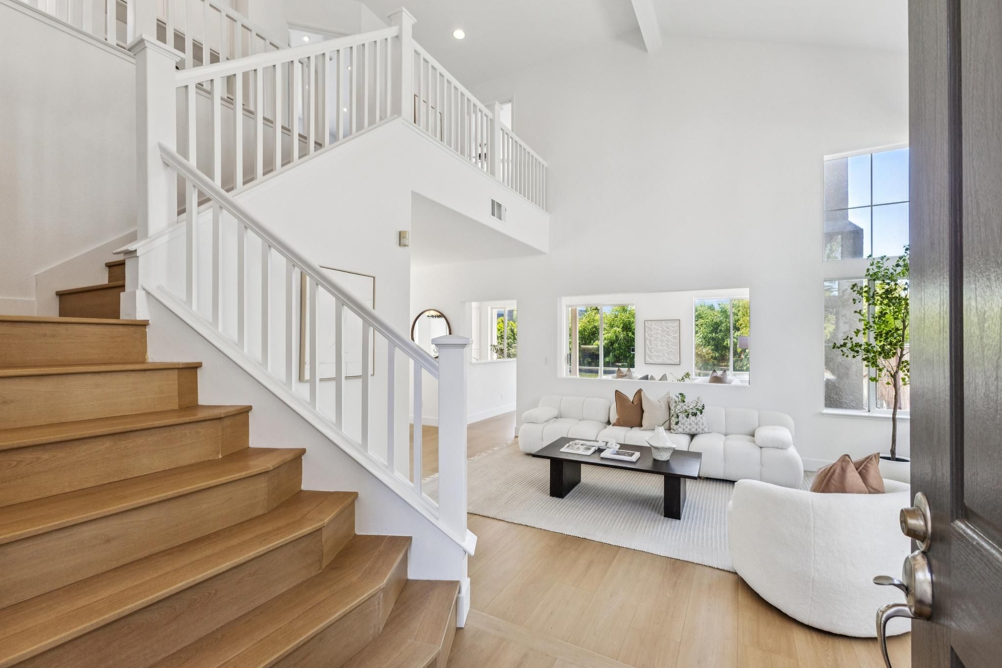 262 Ratto Rd