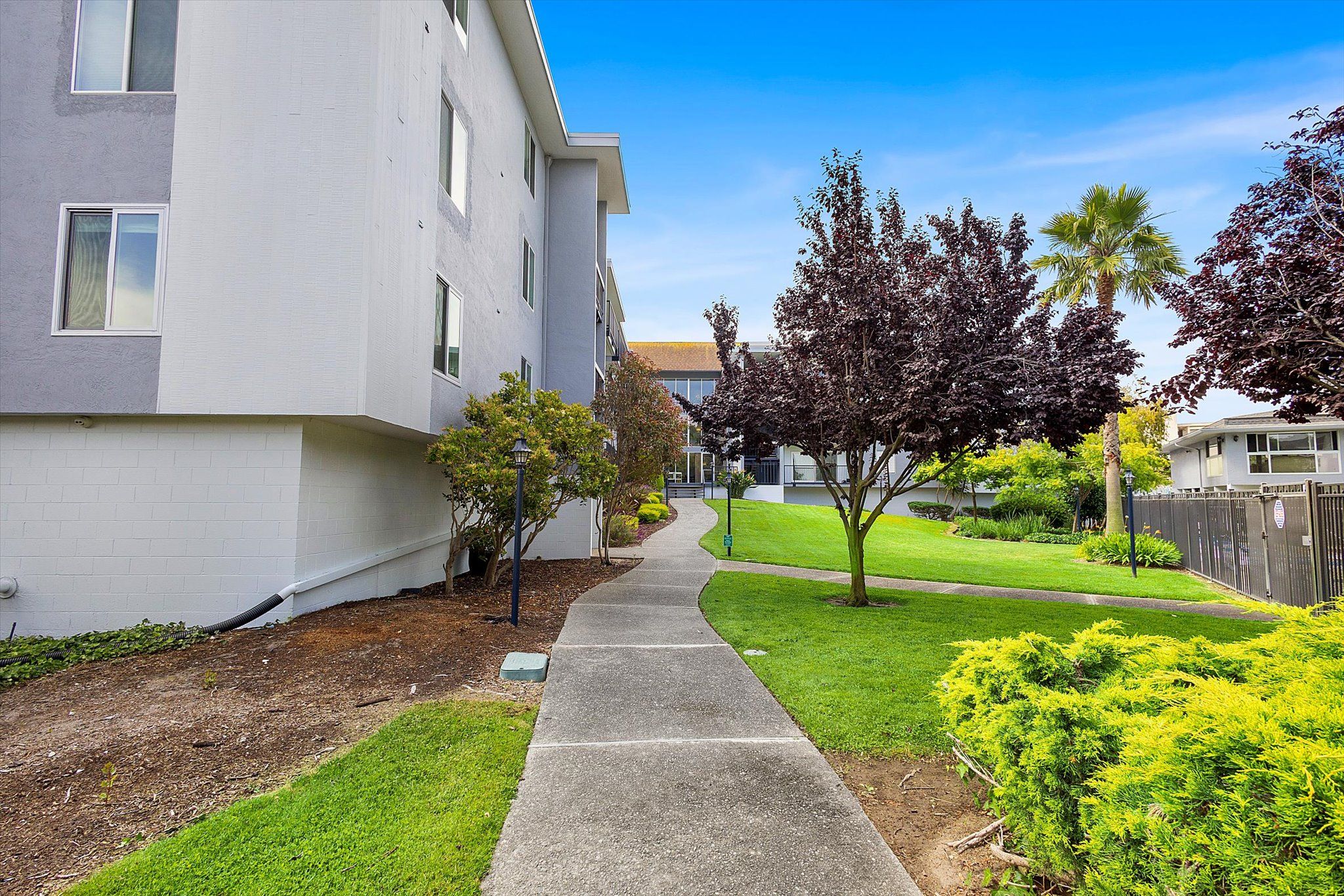 960 Shorepoint Ct #306