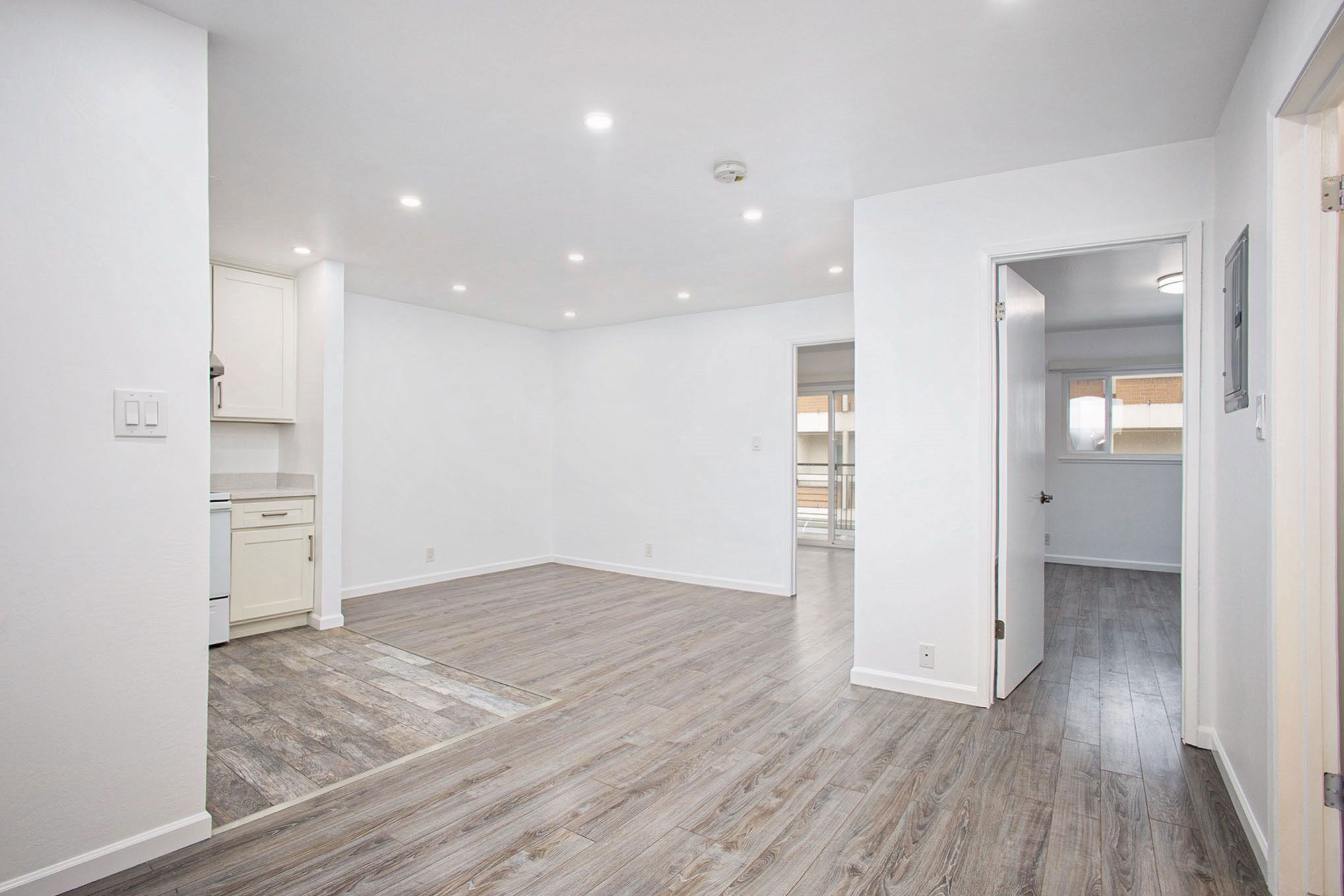 137 Montecito Ave #303