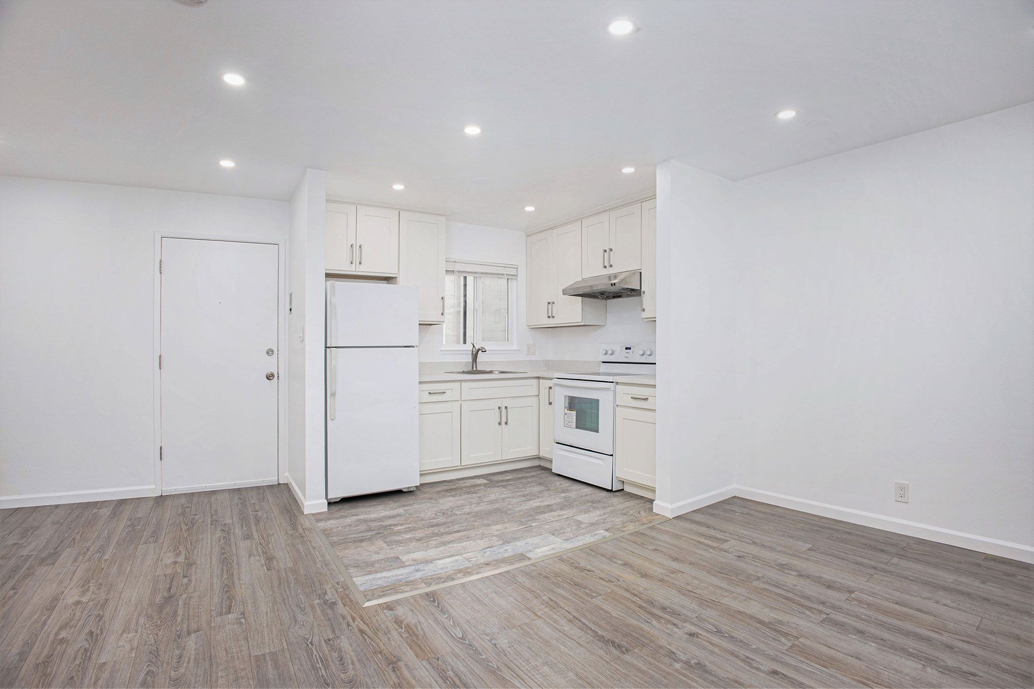 137 Montecito Ave #303