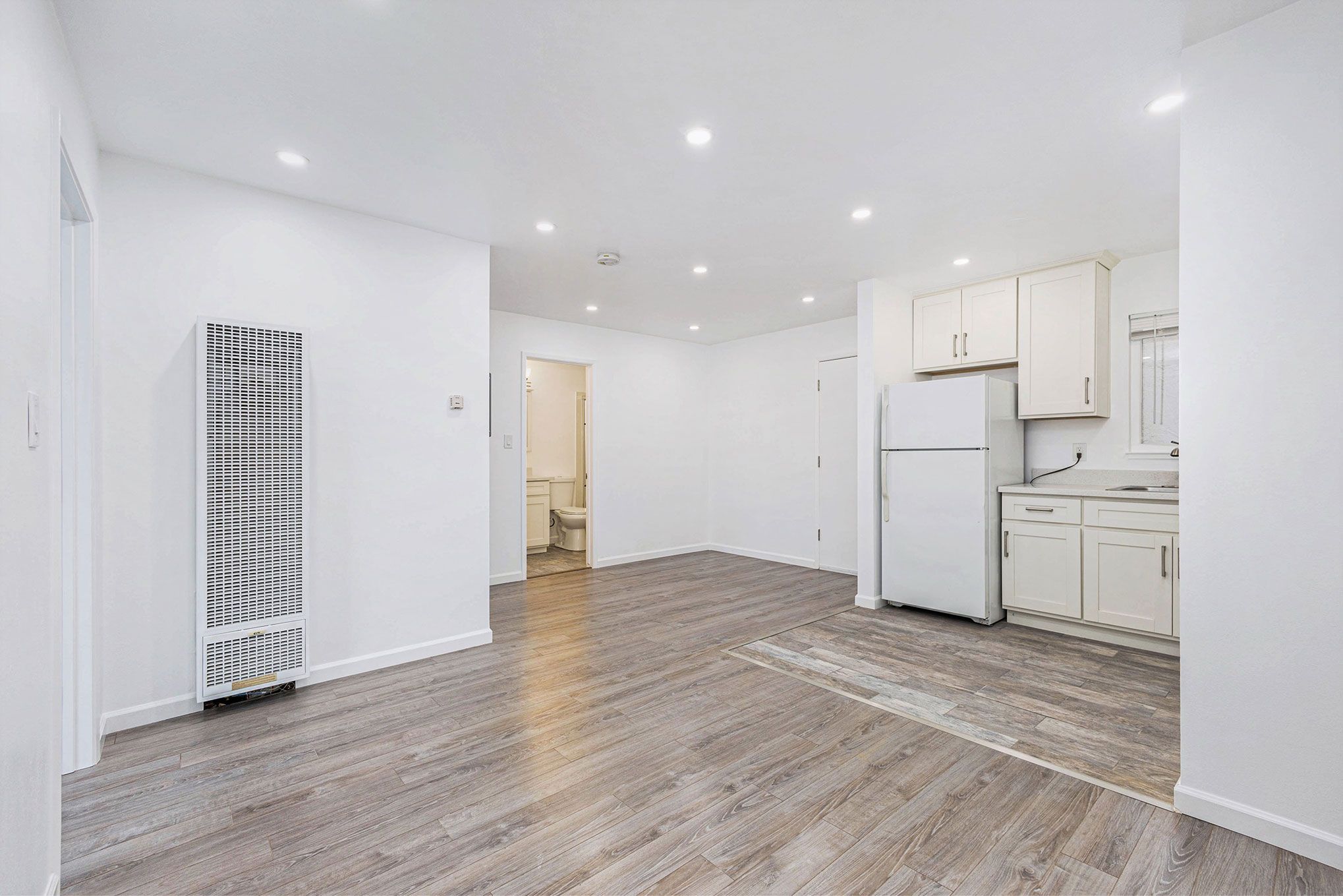 137 Montecito Ave #303