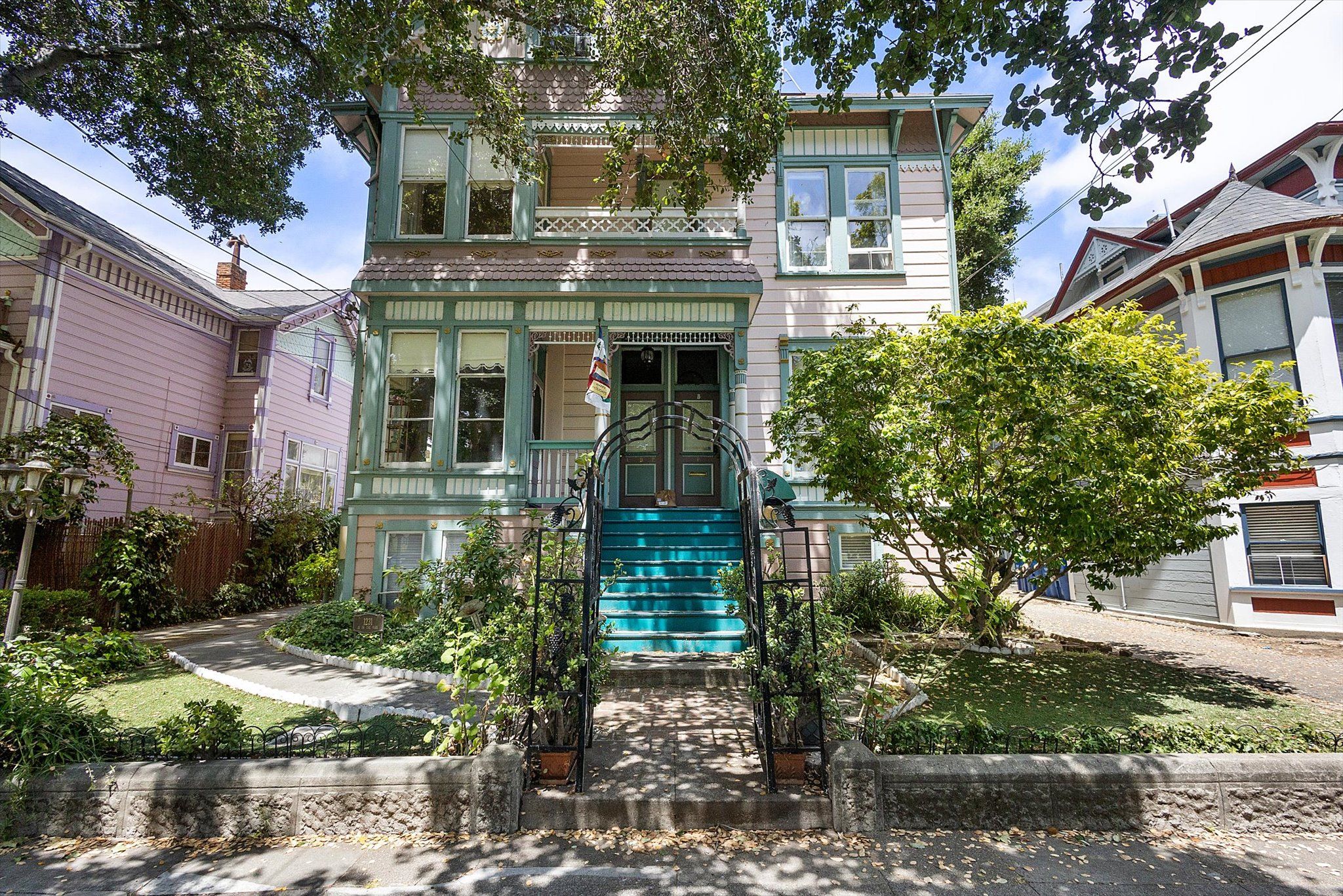 1231 Park Ave #C