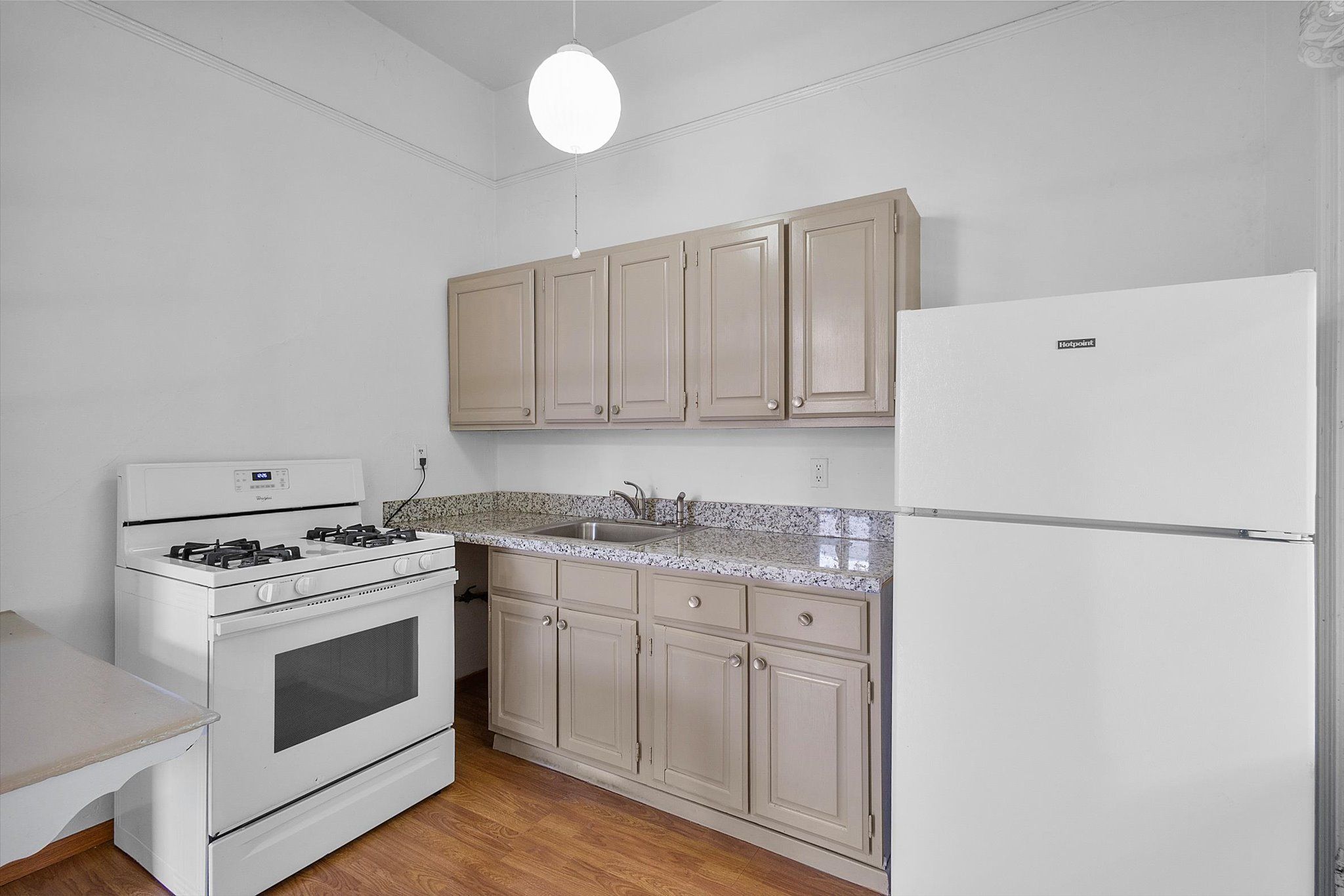 1231 Park Ave #C