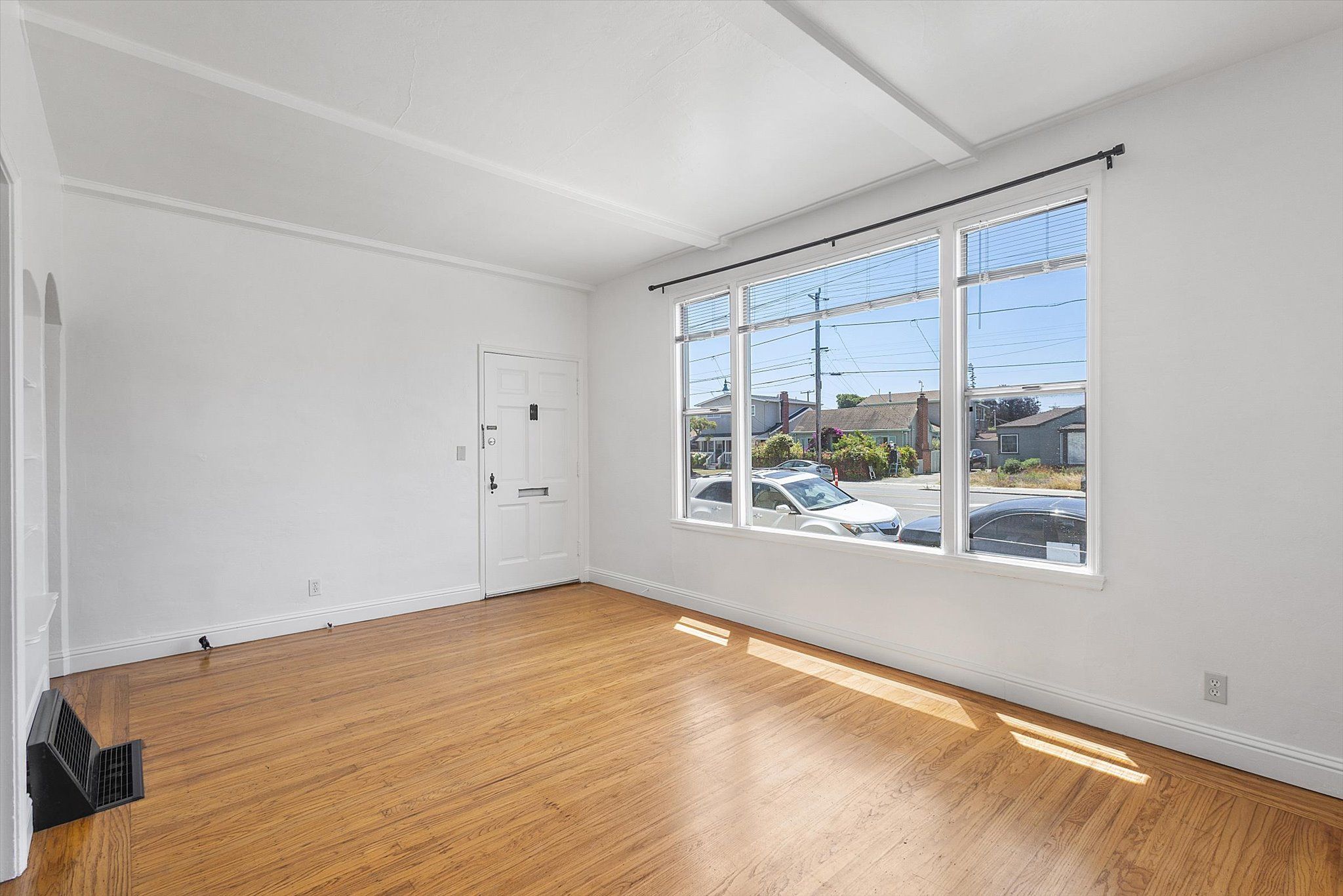 221 Pacific Ave #1