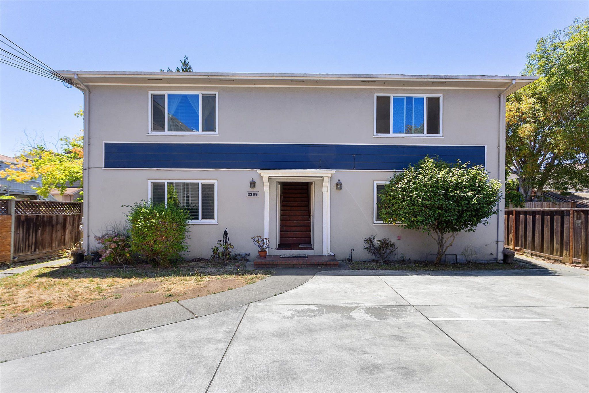 2238 Encinal Ave #C