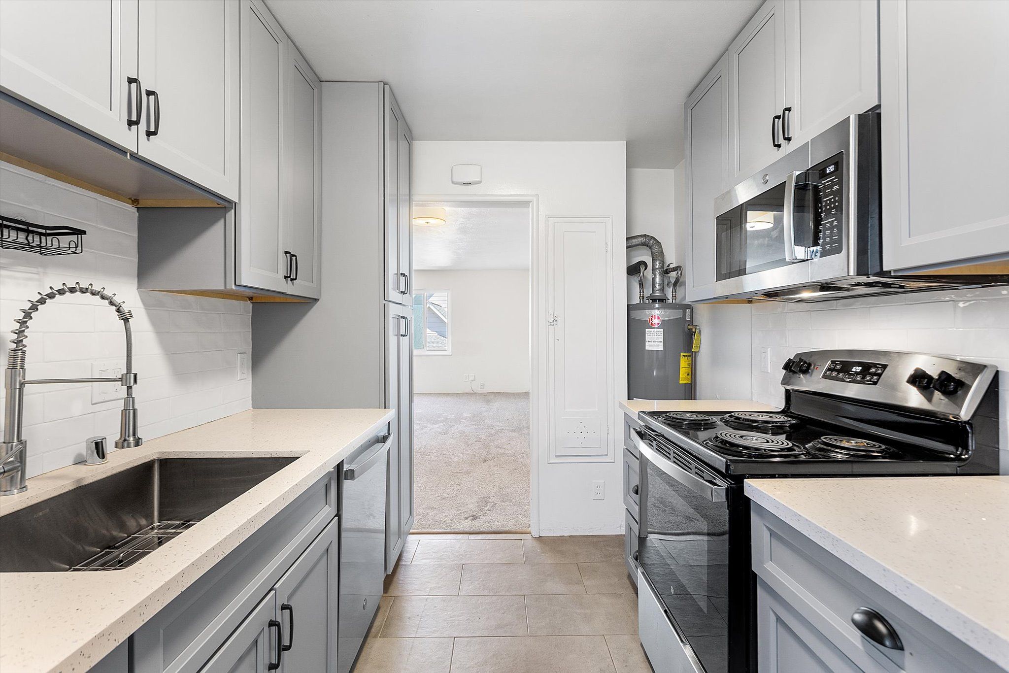2238 Encinal Ave #C
