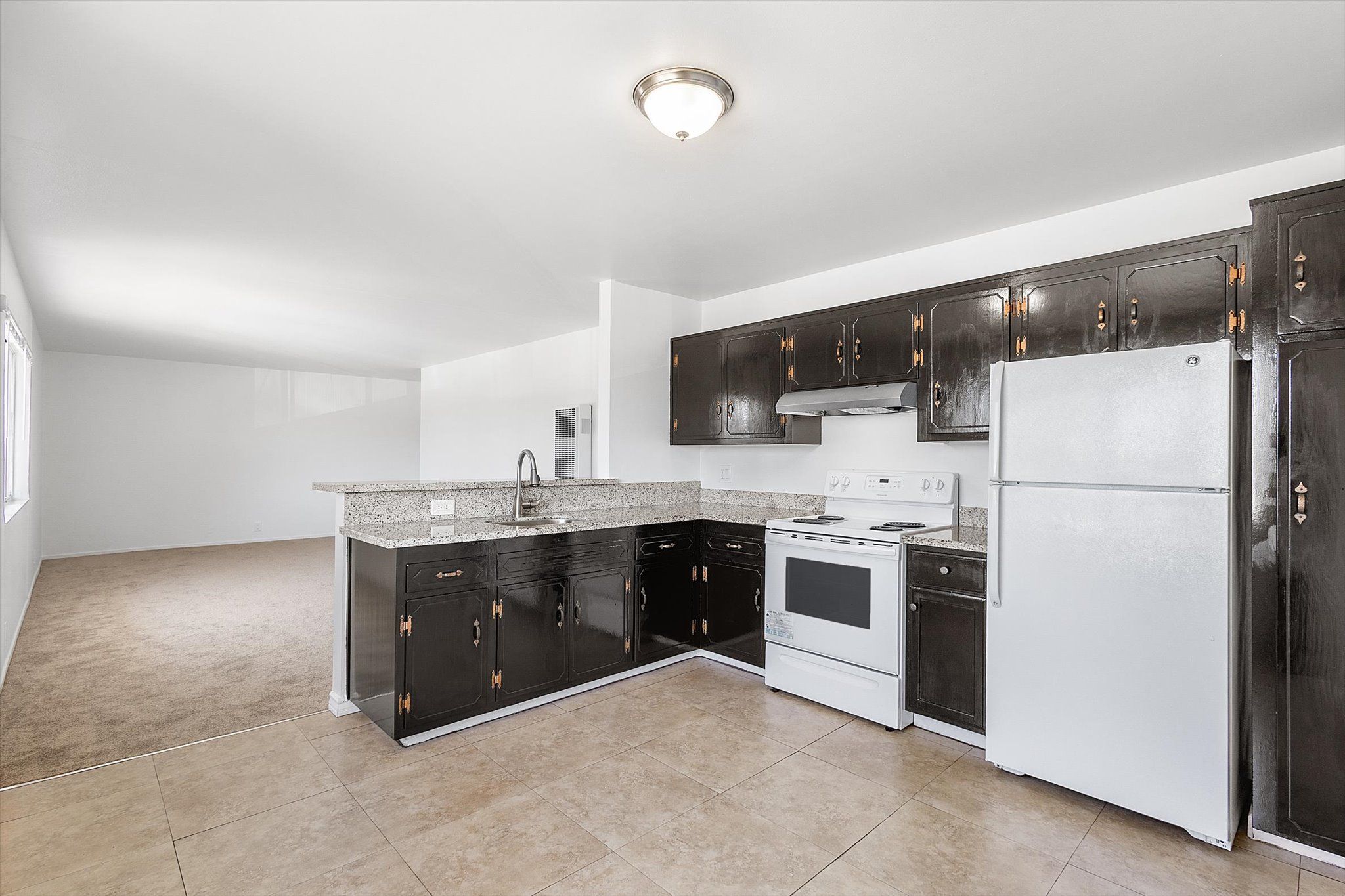 2167 Otis Dr #206