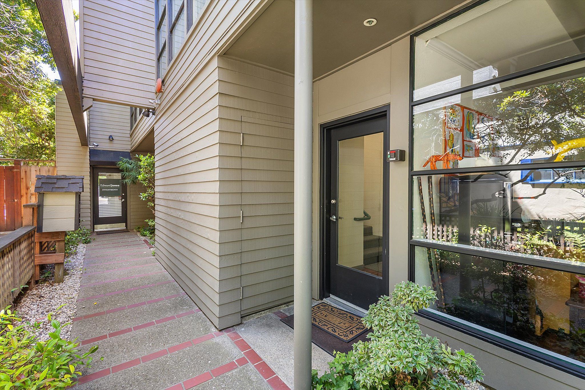 1504 Encinal Ave #C