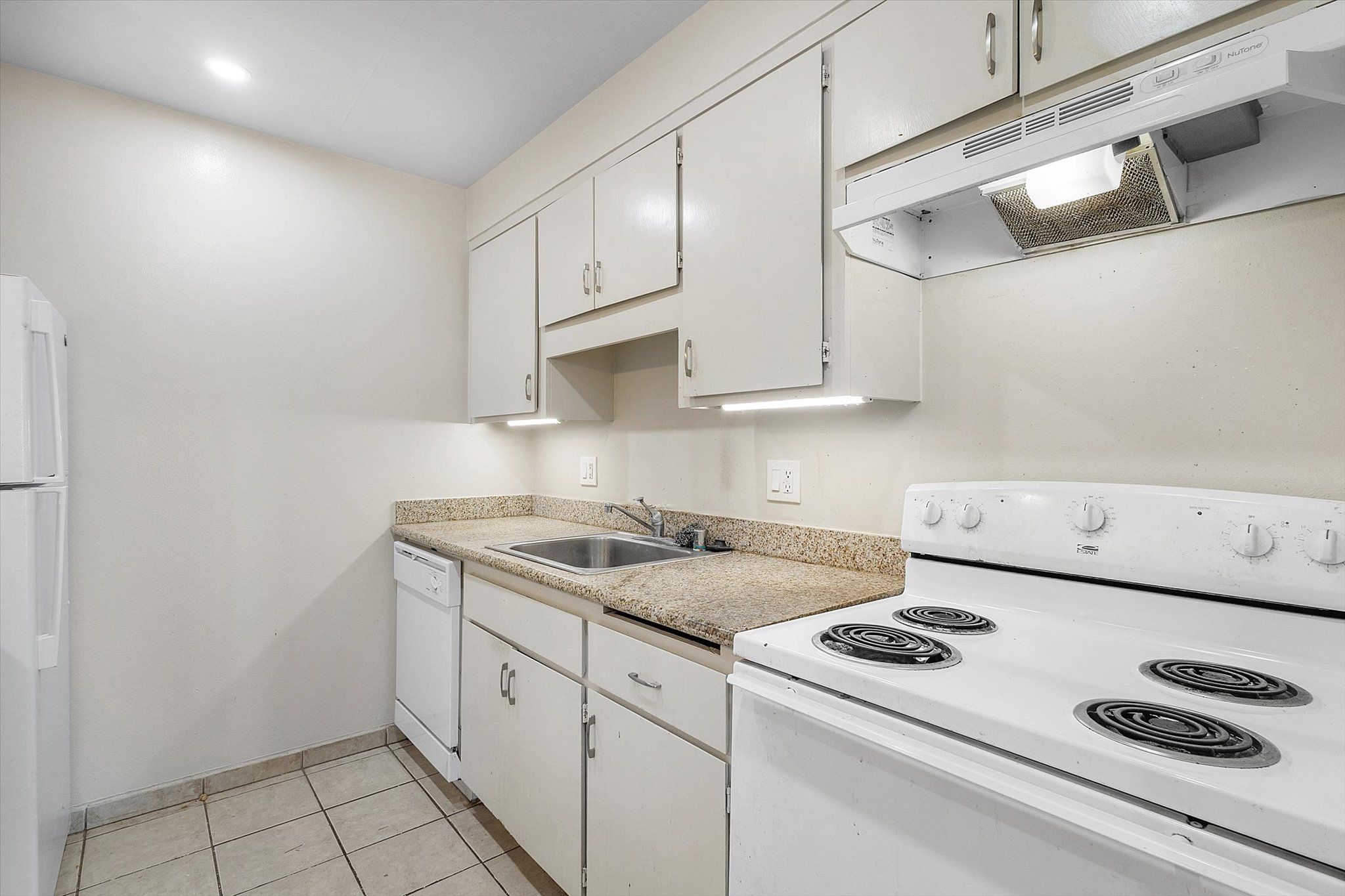 528 Merritt Ave #307