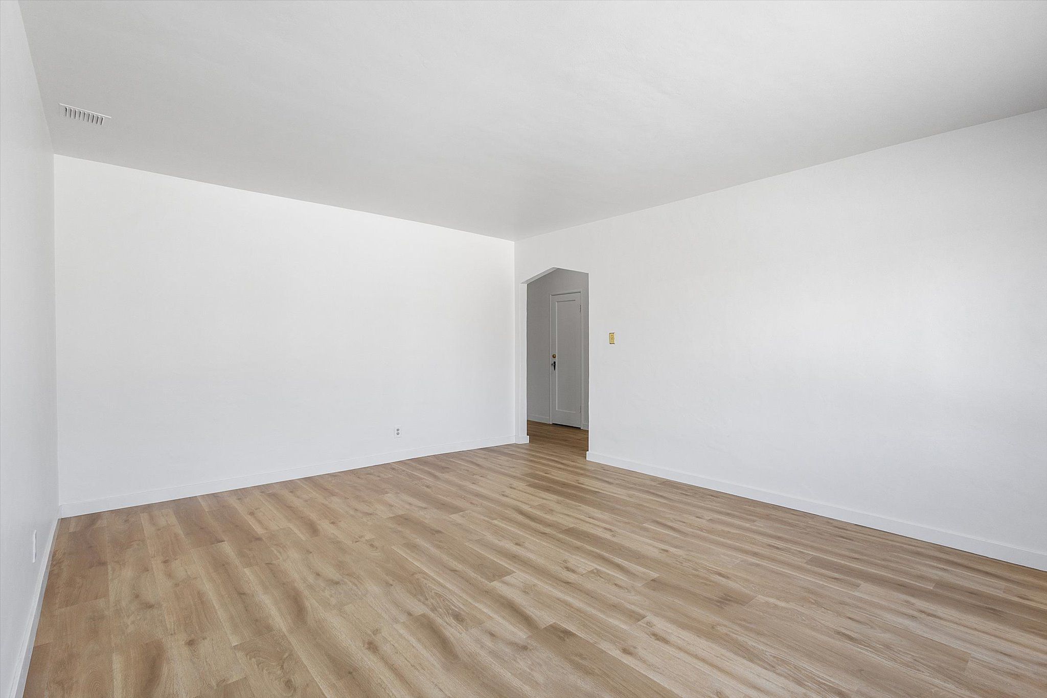 2432 Webb Ave #B