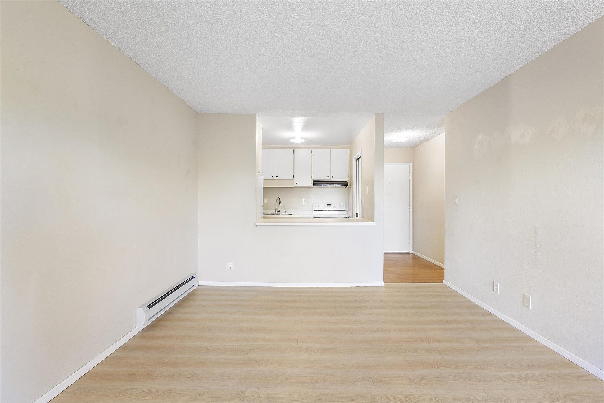 1327 Webster St #B305