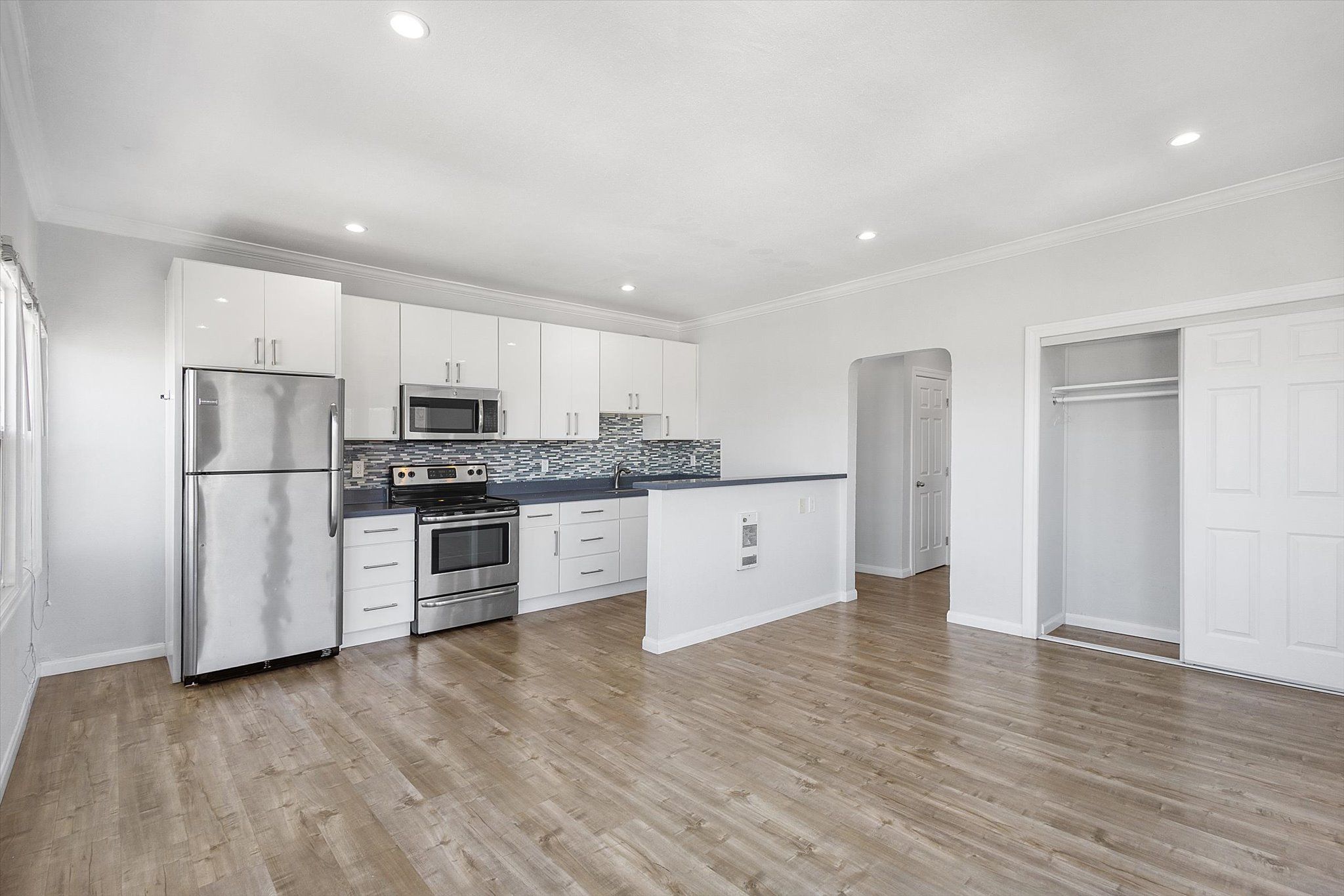 1829 6th Ave #304