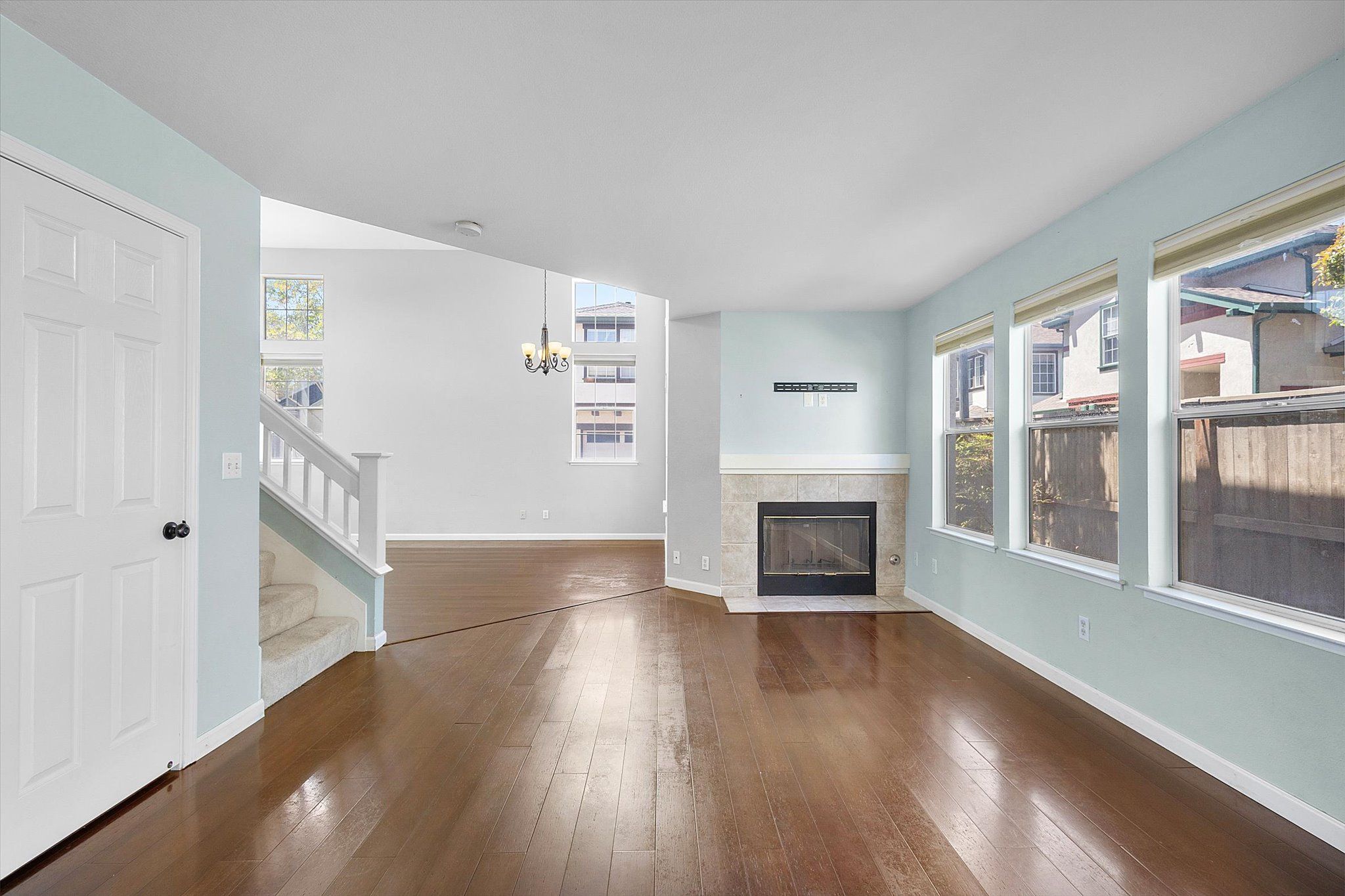 1 Challen Ct 