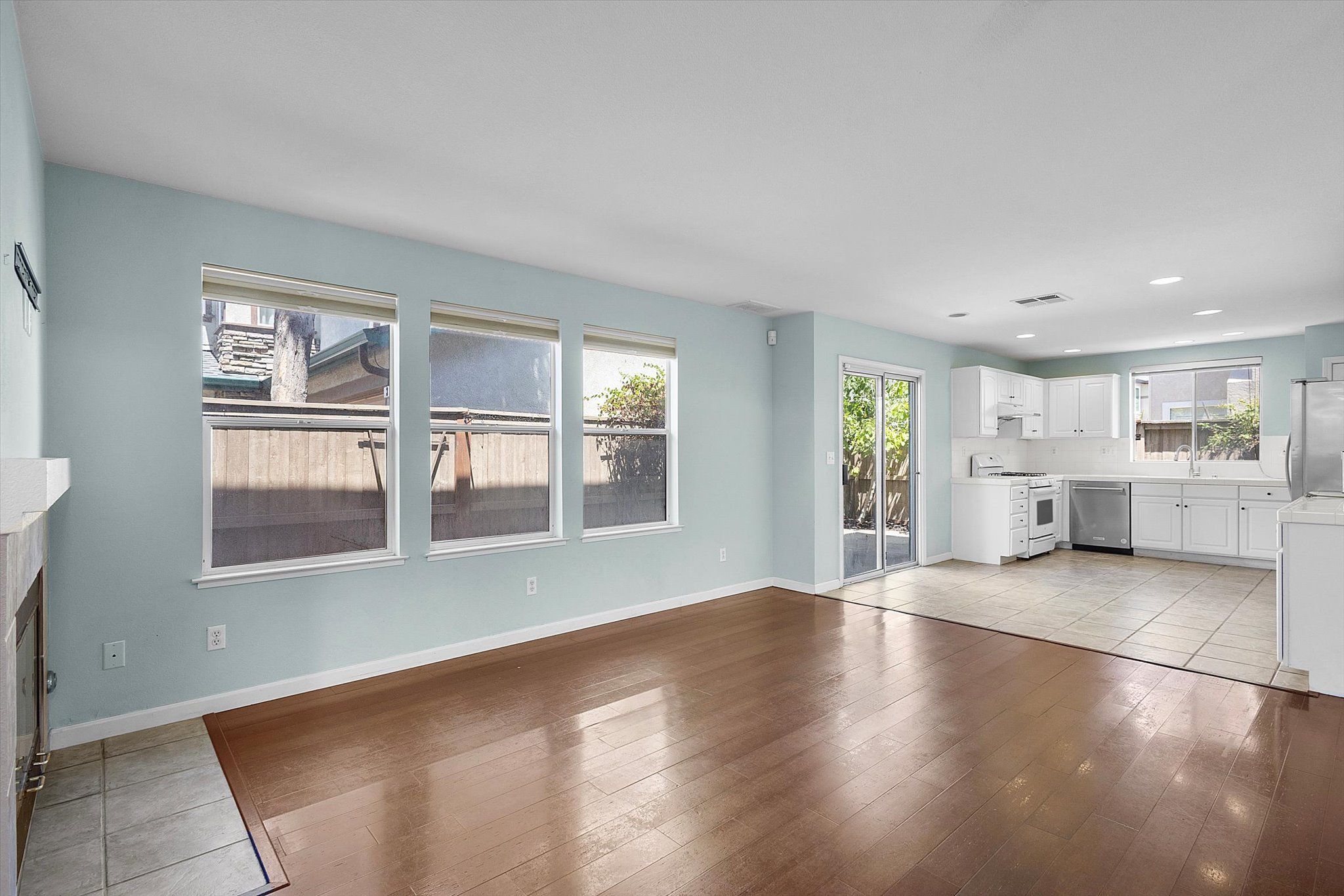 1 Challen Ct 