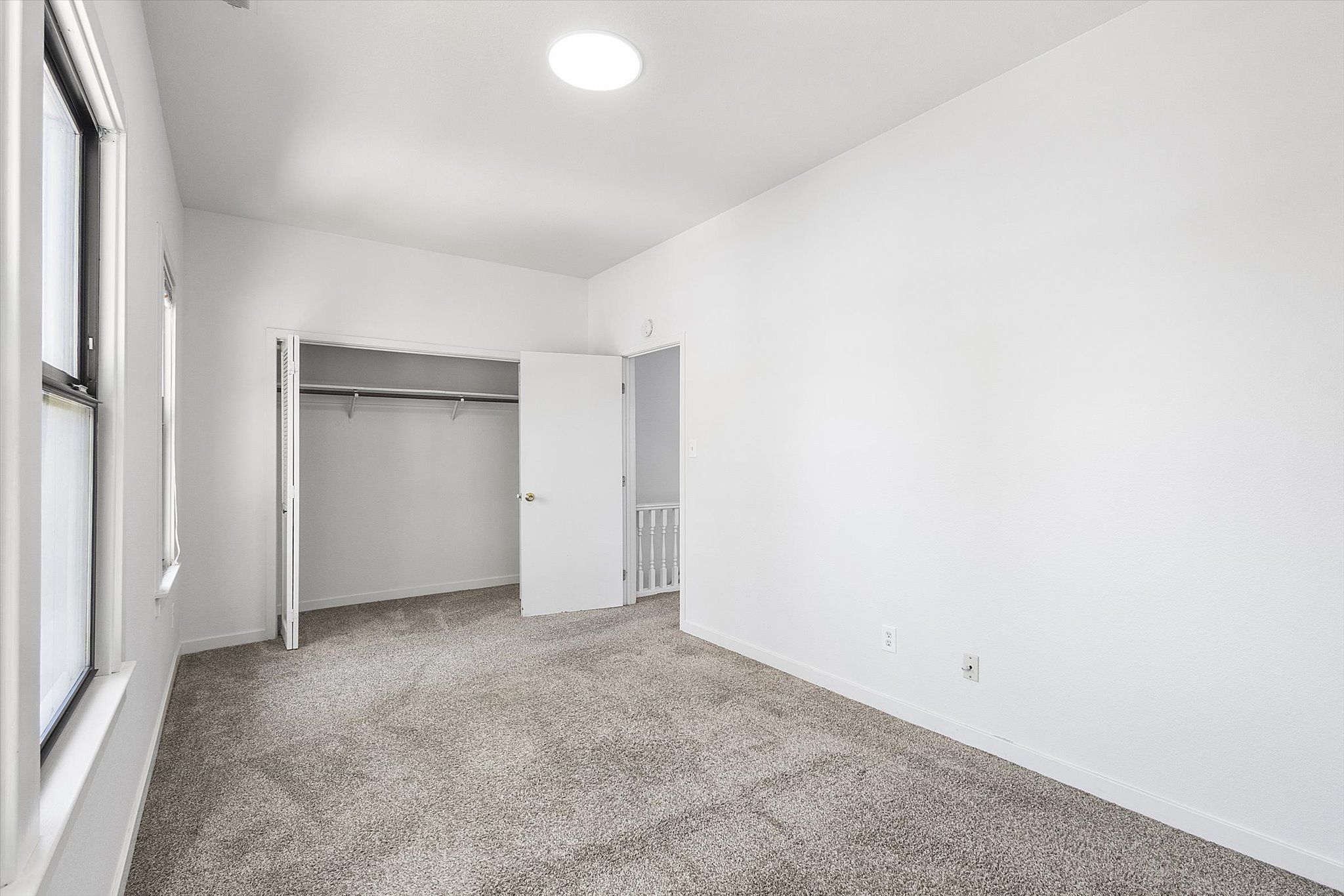 1336 1/2 Park Ave 