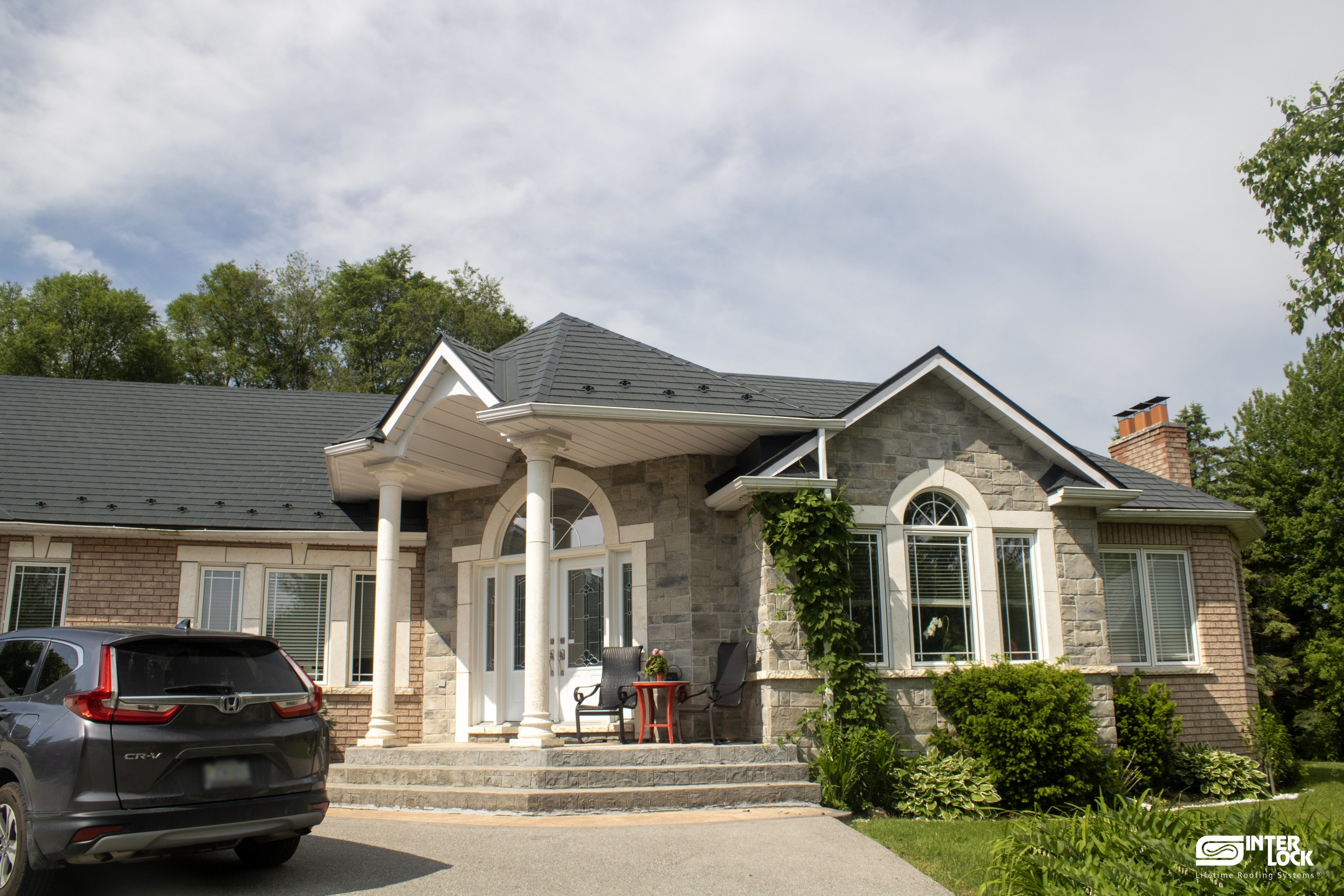 Deep Charcoal Interlock® Slate