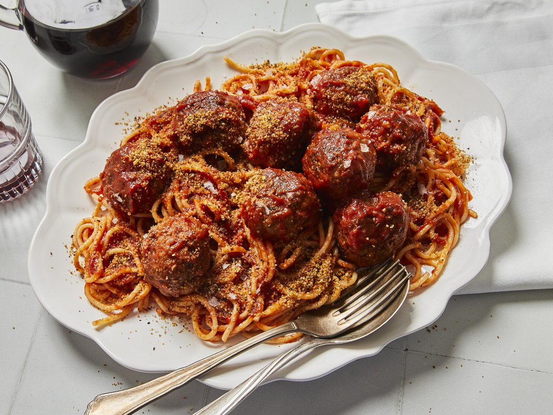Thịt viên spaghetti 5 thành phần